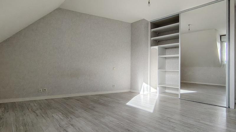 Appartement - 75 m² - 3 pièces