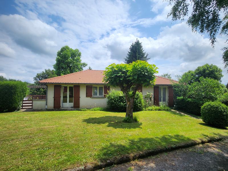 Maison - 143 m² - 8 pièces