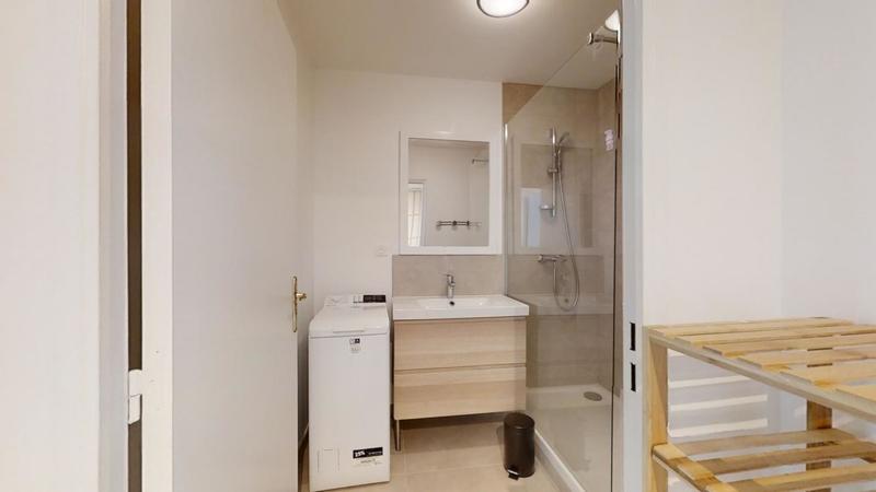 Appartement - 104 m² - 6 pièces