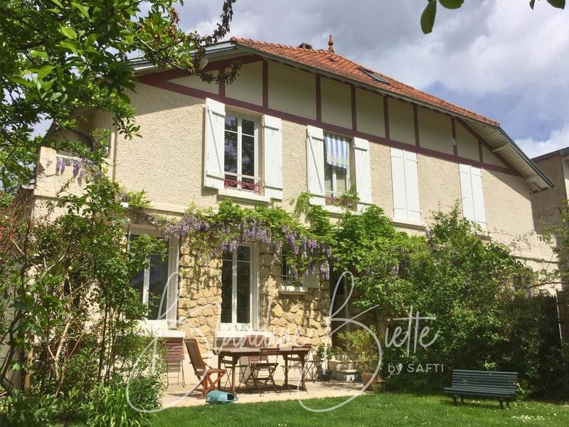 Maison - 105 m² - 6 pièces