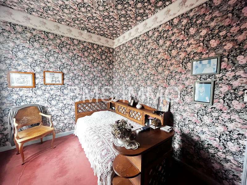 Maison - 175 m² - 7 pièces