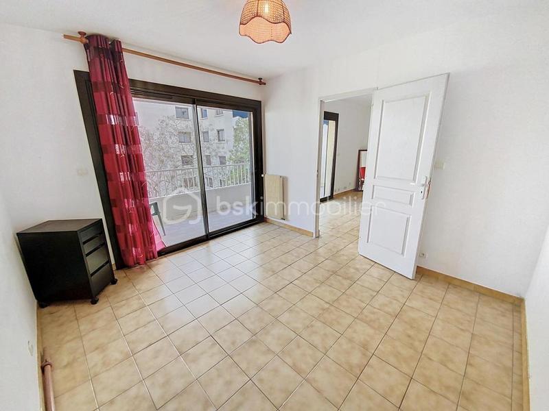 Appartement - 74 m² - 4 pièces