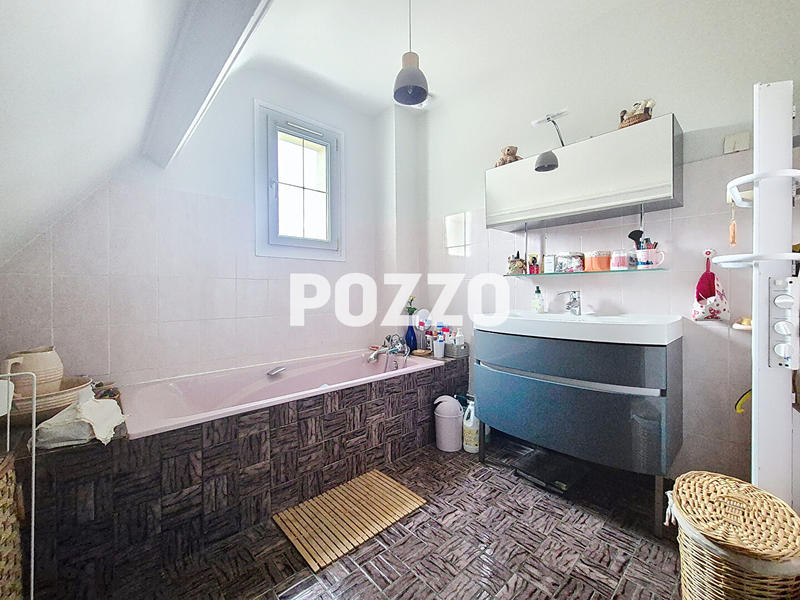 Maison - 116 m² - 6 pièces