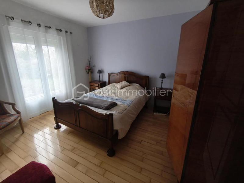 Pavillon - 145 m² - 7 pièces