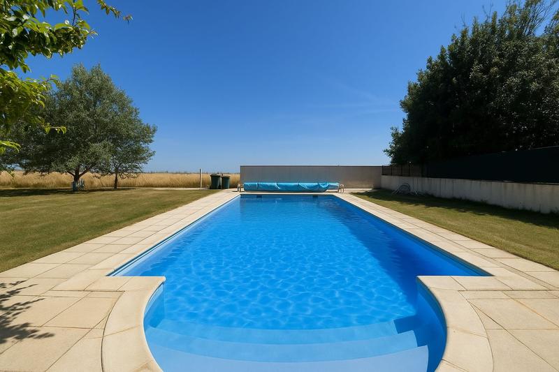 Maison - 196 m² - 7 pièces