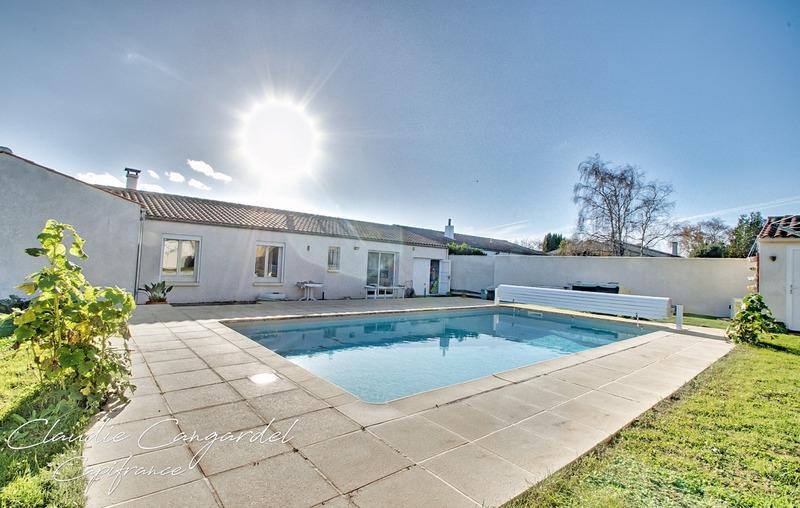 Maison - 138 m² - 5 pièces