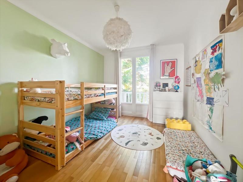 Appartement - 75 m² - 3 pièces