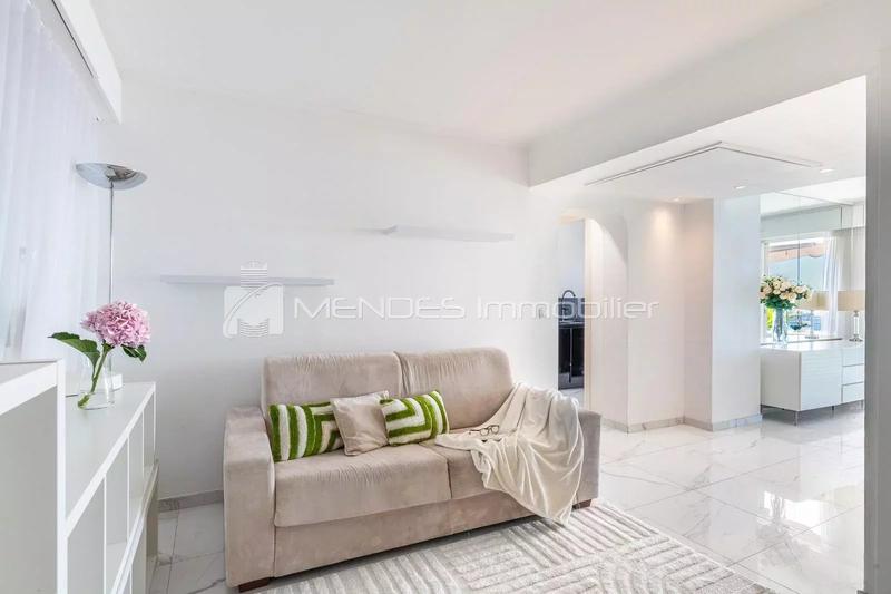 Appartement - 106 m² - 4 pièces