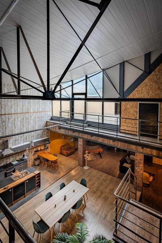 Duplex - 267 m² - 8 pièces