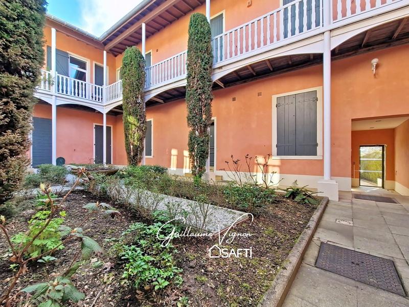 Appartement - 80 m² - 4 pièces