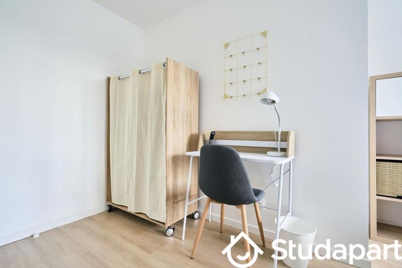 Chambre - 110 m² - 1 pièce