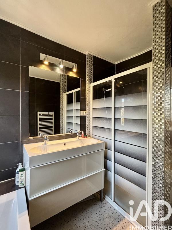 Appartement - 85 m² - 4 pièces