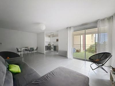 Appartement - 72 m² - 3 pièces