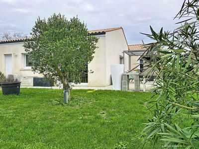 Maison contemporaine - 104 m² - 4 pièces