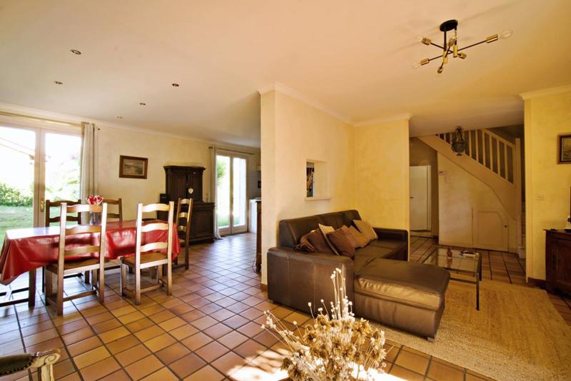 Maison - 121 m² - 5 pièces