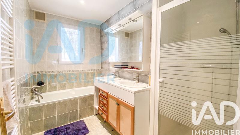 Maison - 162 m² - 6 pièces