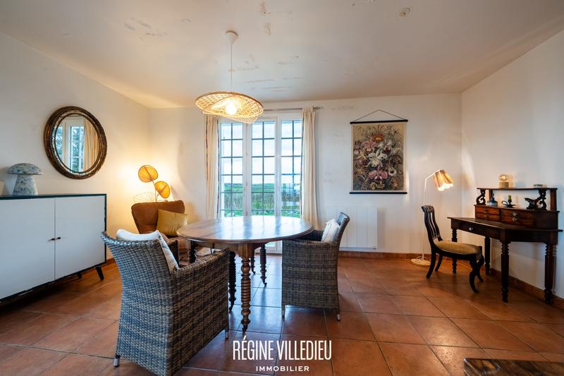 Maison - 159 m² - 6 pièces