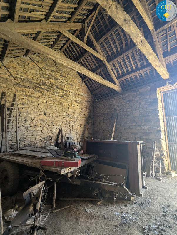 Maison - 140 m² - 2 pièces