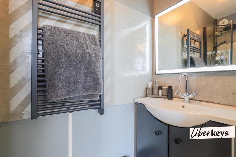 Appartement - 105 m² - 4 pièces