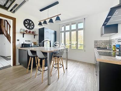 Maison - 120 m² - 6 pièces