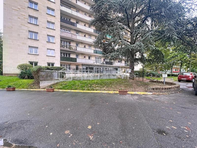 Appartement - 68 m² - 4 pièces