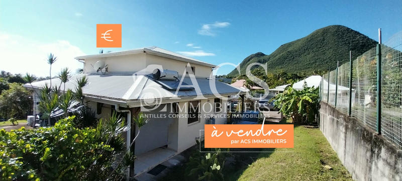 Maison - 88 m² - 4 pièces