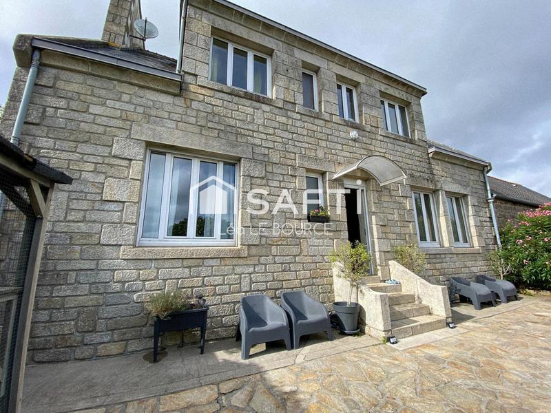 Maison - 223 m² - 8 pièces