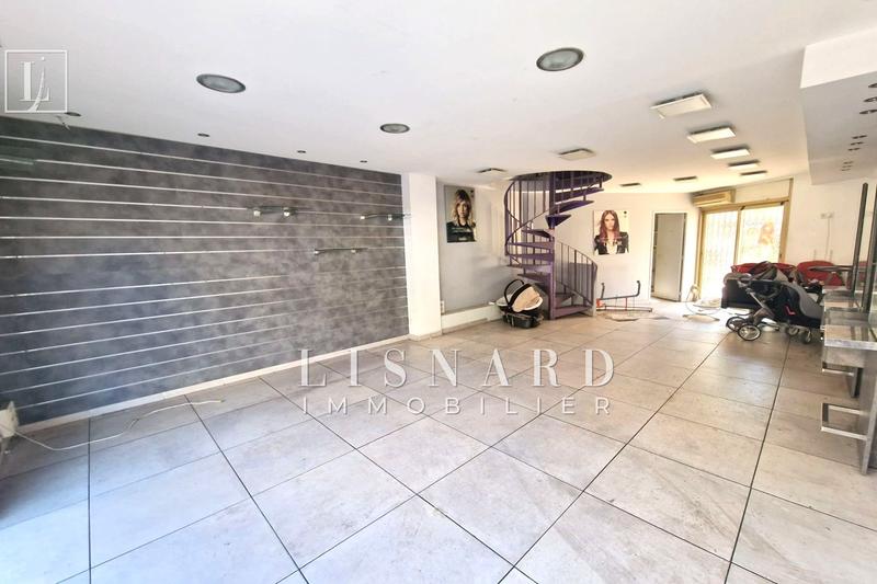 Local commercial - 70 m²