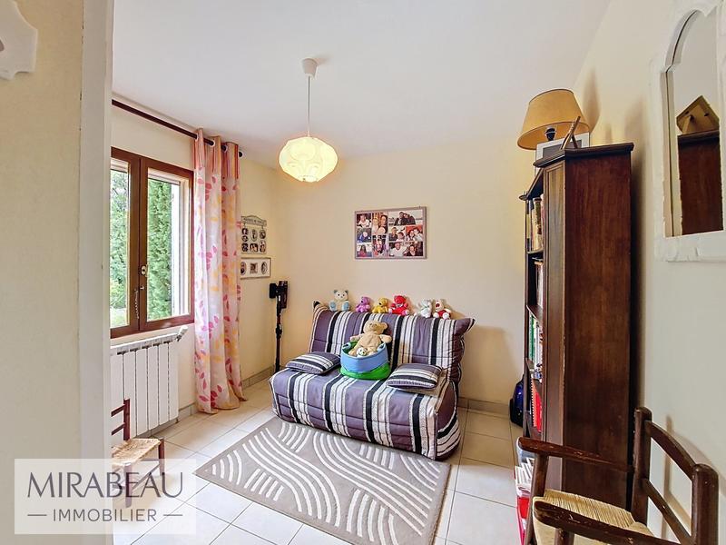 Villa - 96 m² - 5 pièces