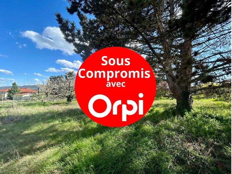 Terrain constructible - 1 231 m²