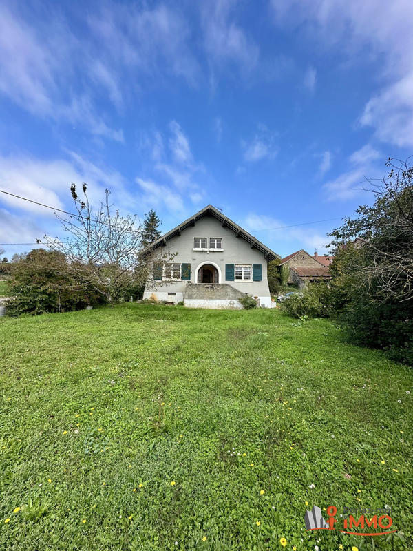 Maison ancienne - 105 m² - 5 pièces