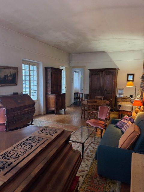 Appartement - 87 m² - 4 pièces