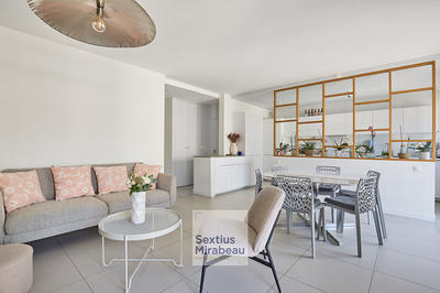 Appartement - 96 m² - 4 pièces