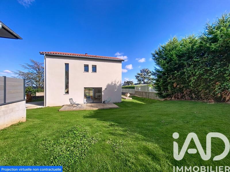 Maison - 100 m² - 4 pièces