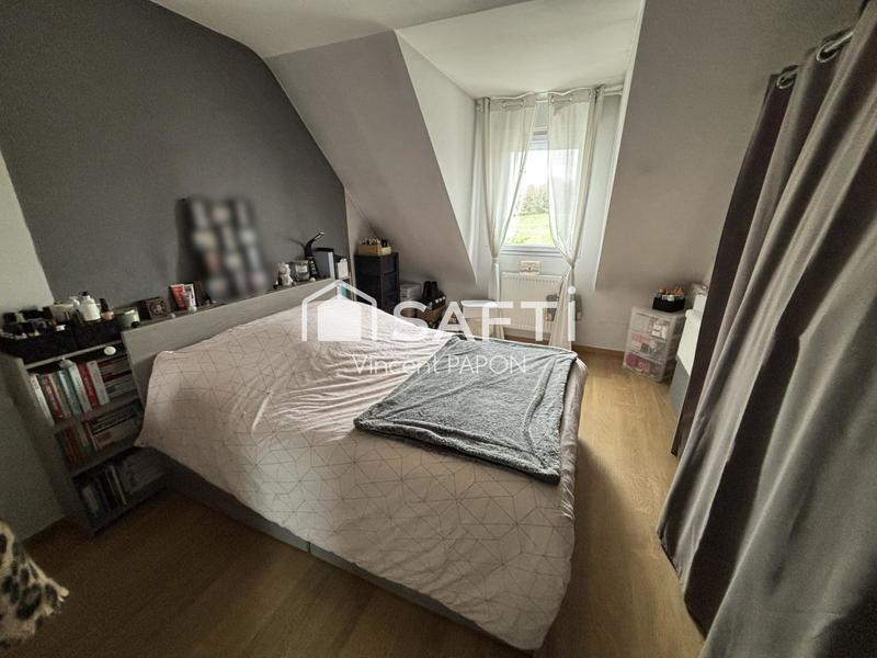 Maison - 180 m² - 6 pièces