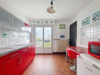Appartement - 76 m² - 3 pièces