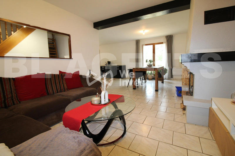 Maison - 121 m² - 6 pièces