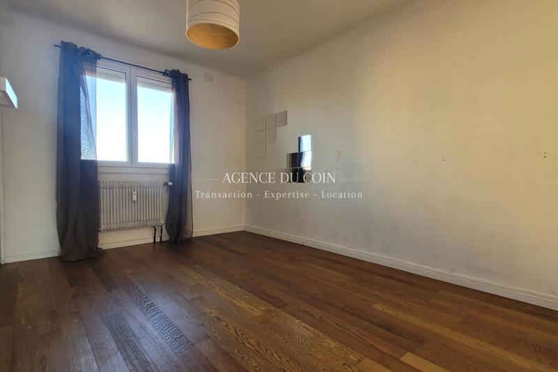 Appartement - 88 m² - 4 pièces