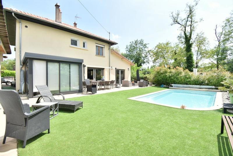 Maison - 155 m² - 5 pièces