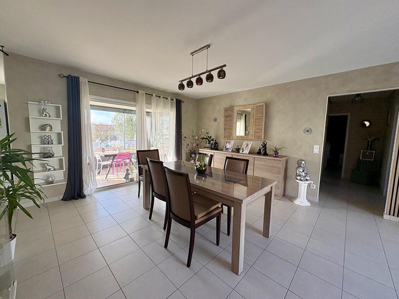 Maison - 94 m² - 4 pièces