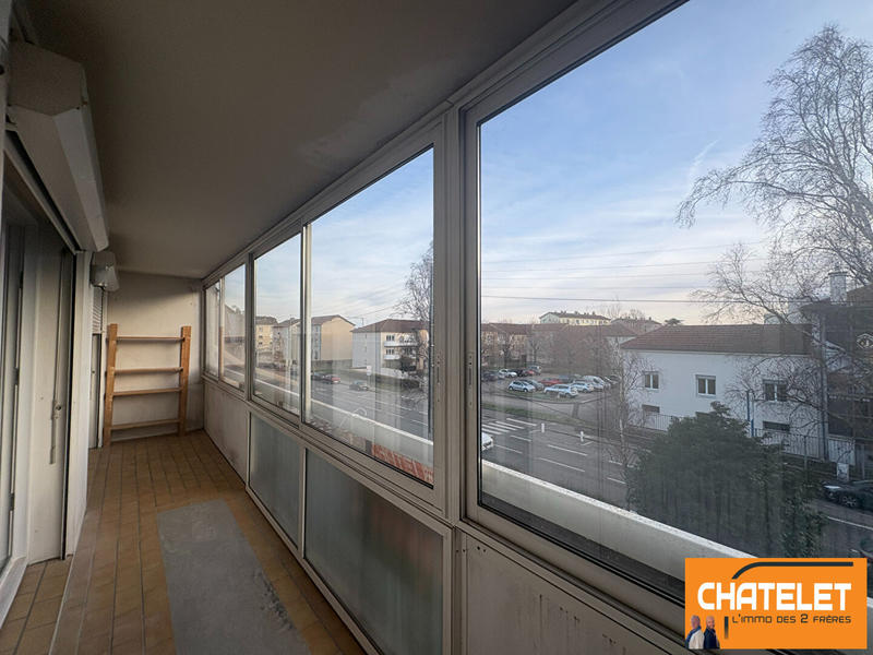 Appartement - 95 m² - 4 pièces