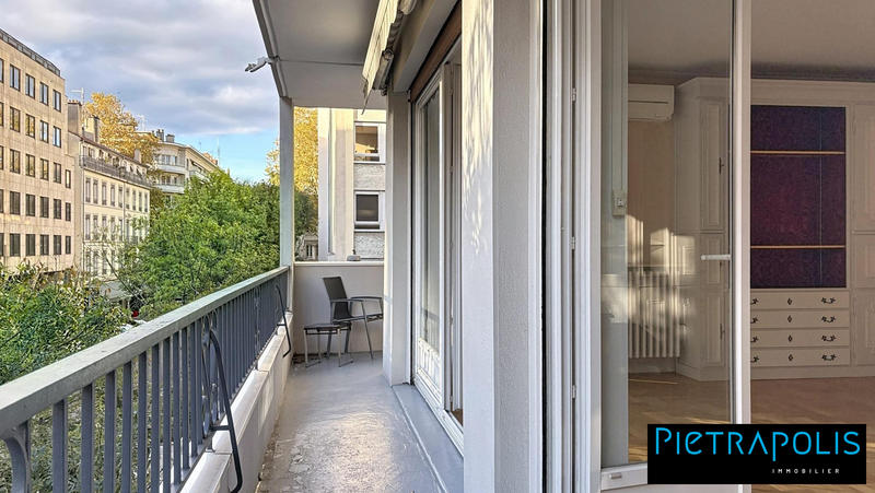 Appartement - 98 m² - 3 pièces