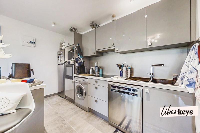 Appartement - 79 m² - 3 pièces