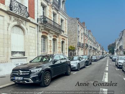 Maison bourgeoise - 237 m² - 9 pièces