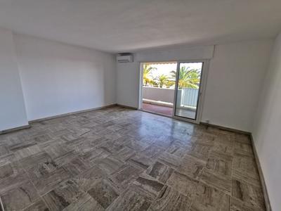 Appartement - 77 m² - 3 pièces