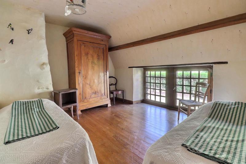 Maison - 142 m² - 8 pièces