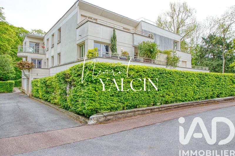 Appartement - 100 m² - 4 pièces