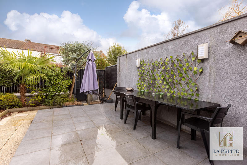 Maison - 106 m² - 4 pièces