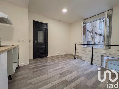 Studio - 42 m² - 1 pièce