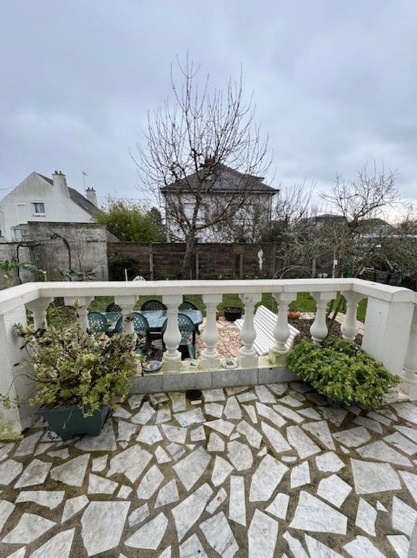 Maison - 92 m² - 5 pièces